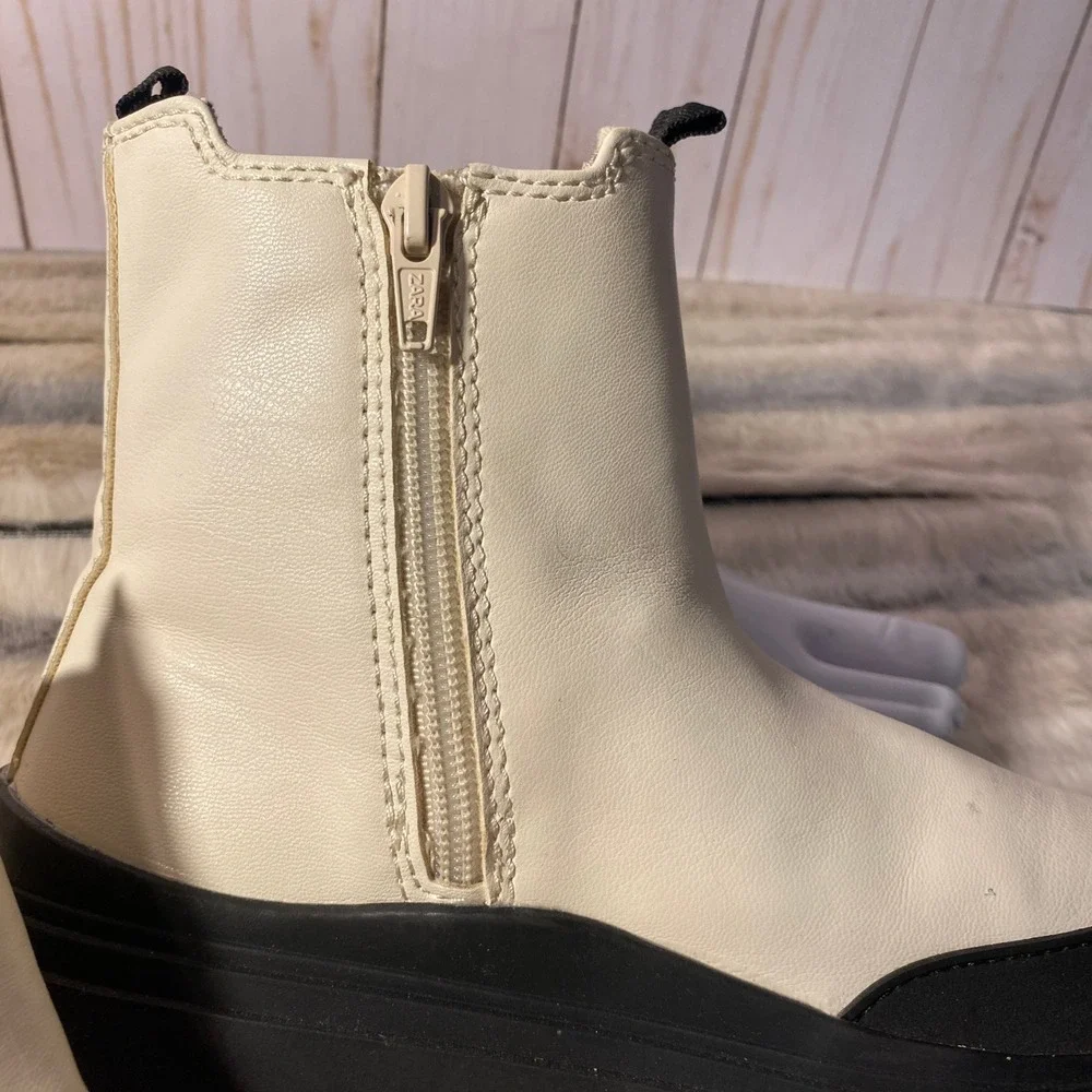 Zara Mickey Mouse Boots Side Zip Platform Lug Sole Size EU‎ 36/US 5.5 Women's